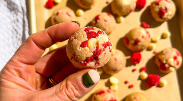 MACADAMIA WHITE CHOCOLATE RASPBERRY PROTEIN BITES