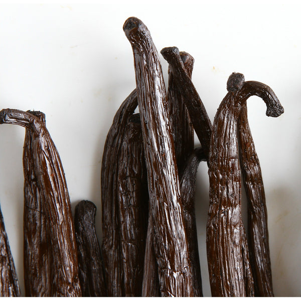 Whole Raw Vanilla Beans