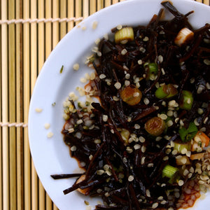 Arame Seaweed Salad with Hemp Seeds